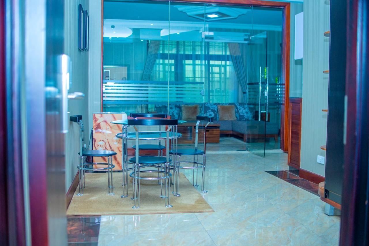 Hera Hotel คัมพาลา ภายนอก รูปภาพ