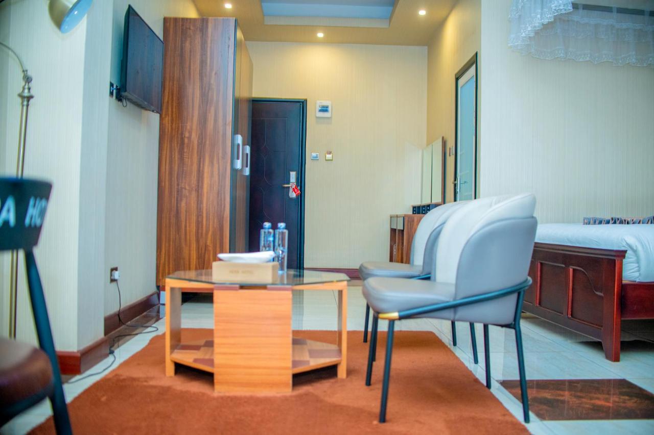 Hera Hotel คัมพาลา ภายนอก รูปภาพ