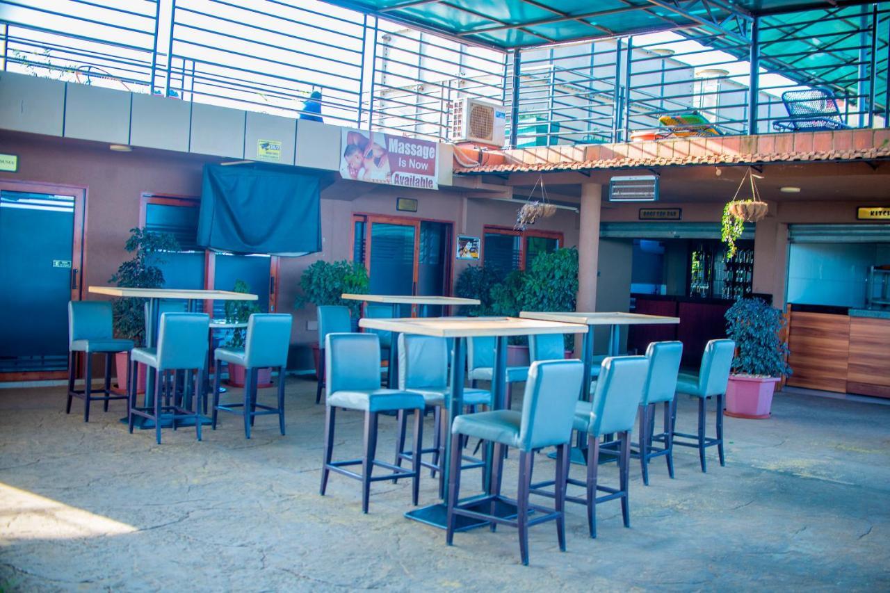 Hera Hotel คัมพาลา ภายนอก รูปภาพ